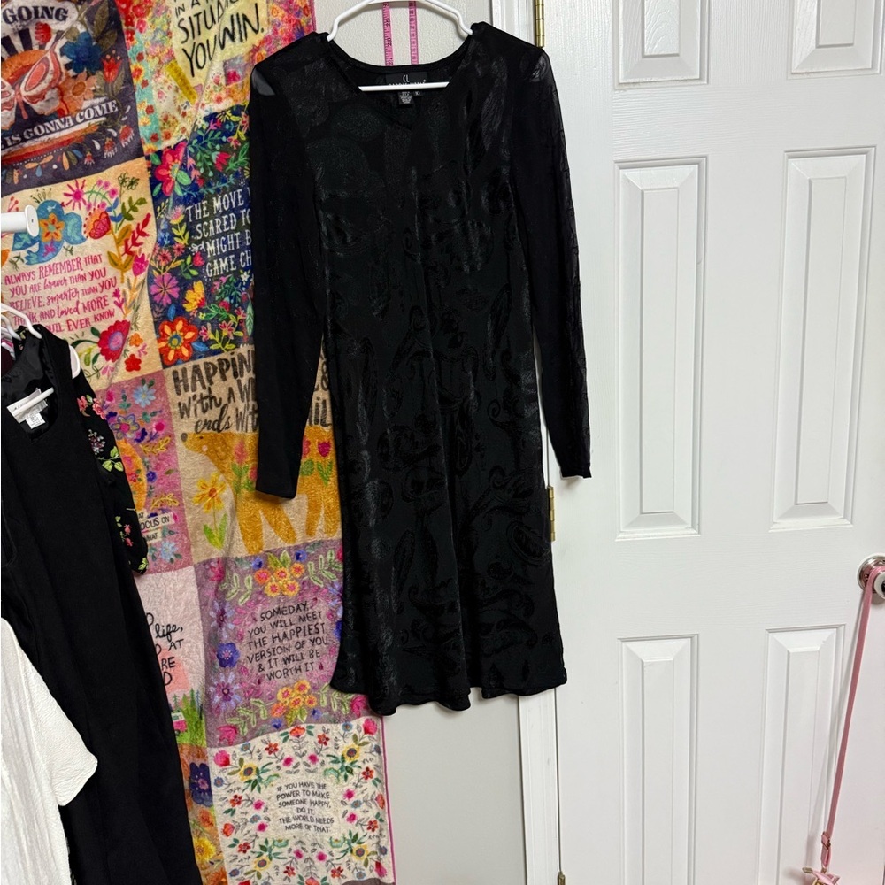 Carole Little Black Long Sleeve Dress​